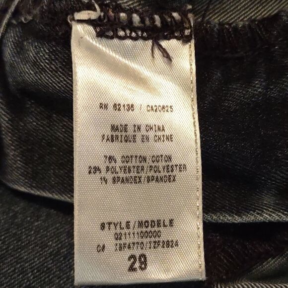 Guess jeans Women's size 29 or size 8 medium wash rhinestone emblem back pocket - Picture 5 of 5